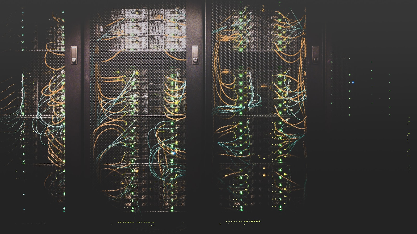 Serverovna a síťová infrastruktura